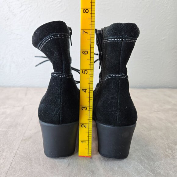 Aerosoles Ankle Boots Wedge 8 Black Suede Victorian Retro Lace Up Comfort Bootie - Picture 4 of 12